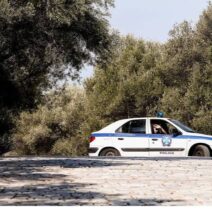 Πάτρα: Η Τροχαία έγραψε γονείς έξω από το Καραμανδάνειο νοσοκομείο ενώ αγωνιούσαν για τα παιδιά τους