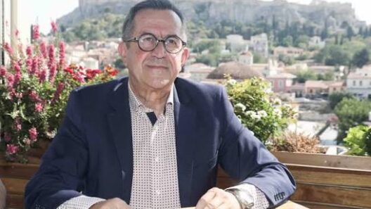 «Από τον Όμηρο στον Νόλαν: τι έχει ακόμη να δώσει η ελληνική παράδοση στον σύγχρονο άνθρωπο» 13 «Από τον Όμηρο στον Νόλαν: τι έχει ακόμη να δώσει η ελληνική παράδοση στον σύγχρονο άνθρωπο»