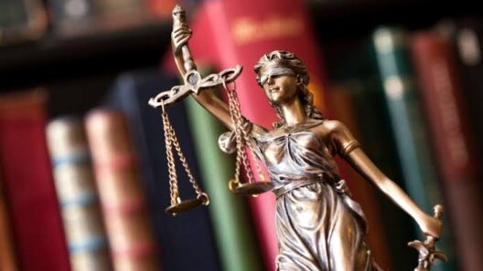 Πάτρα: Βολές κατά της Οικονομικής Εισαγγελίας από 13 δικηγόρους με πολιτικές προεκτάσεις - Βαριά υπονοούμενα για συγκάλυψη υπόθεσης σε Δημόσια Υπηρεσία