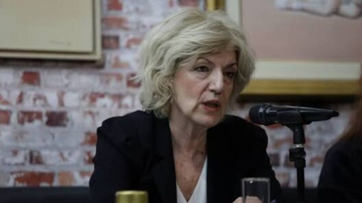 «Την υποχρέωσε να γονατίσει και την εκτέλεσε» 12 Φωτογραφία σχετική με το άρθρο Την υποχρέωση να γονιμοποιήσει και …