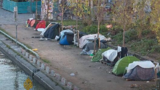 Γαλλία: Πάνω από 2.300 παιδιά κοιμούνται στον δρόμο λόγω έλλειψης καταλυμάτων