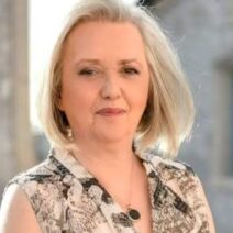 «Τελικά, ήρθε η ώρα να ξαναδούμε ποιος πραγματικά καθυστερεί το τρένο...»
