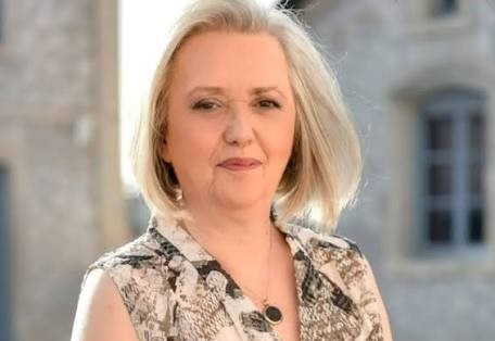 «Τελικά, ήρθε η ώρα να ξαναδούμε ποιος πραγματικά καθυστερεί το τρένο...»