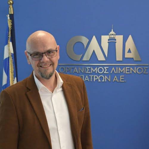 Πάτρα: Το μεγάλο κρουαζιερόπλοιο «VidantaWorld's Elegant» έδεσε στο λιμάνι 5 Πάτρα: Το μεγάλο κρουαζιερόπλοιο «VidantaWorld's Elegant» έδεσε στο λιμάνι