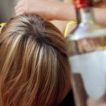 Ηλεία: Συνελήφθη ιδιοκτήτης καταστήματος για αλκοόλ σε ανήλικη 2 Ιδιοκτήτης καταστήματος αλκοόλ στην Ηλεία, υπόδικος για πώληση σε …