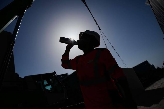 Αχαΐα: Ζεστός παραμένει ο καιρός τελευταία ημέρα του Αυγούστου