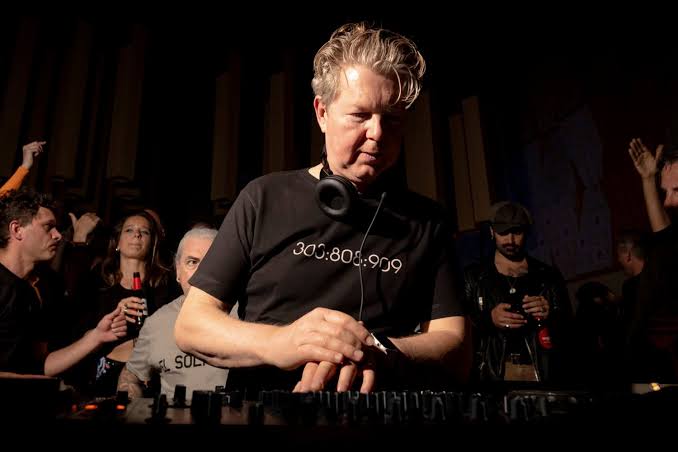 Ο Νο. 1 DJ στον κόσμο John Digweed στο Πολιτιστικό Καλοκαίρι του Δήμου Αιγιάλειας ΒΙΝΤΕΟ