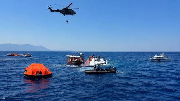 Τουρκικοί αρνώνται βοήθεια, οδηγώντας σε θάνατο οκτώ ατόμων