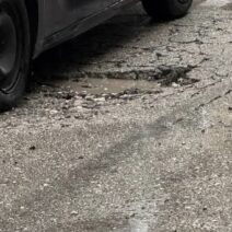 Πάτρα: Ημιτελείς ασφαλτοστρώσεις και επούλωση στις μισές λακκούβες ΦΩΤΟ 2 Πάτρα: Ημιτελείς ασφαλτοστρώσεις και επούλωση στις μισές λακκούβες ΦΩΤΟ