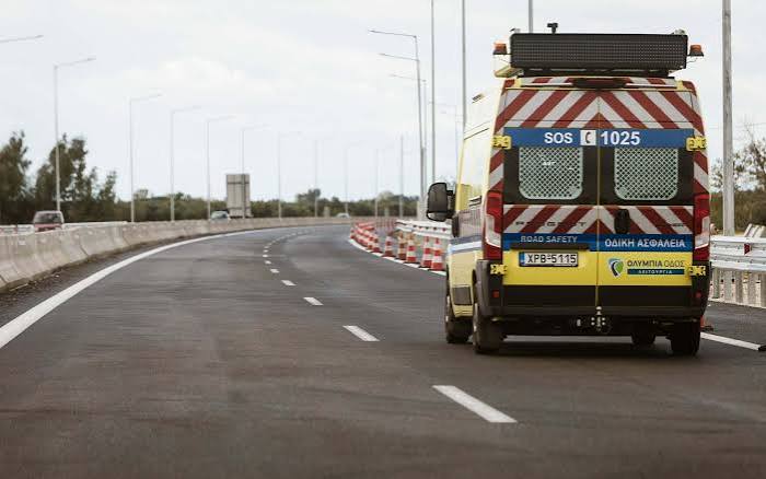 Βραχνέικα: Συναγερμός στη Πατρών–Πύργου για ανήλικους Ρομά που κινούνταν πεζοί στο οδόστρωμα