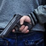 Αντιρρίου-Ιωαννίνων: Οδηγούσε με πιστόλι και γεμιστήρα με φυσίγγια