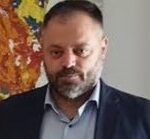 «Δύο μέτρα και δύο σταθμά;»