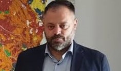 «Δύο μέτρα και δύο σταθμά;»
