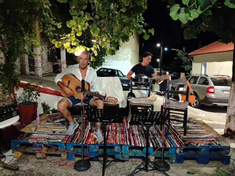 Γαστρονομικές δημιουργίες, καραόκε και Οδοιπορικό στη Γουμένισσα Καλαβρύτων ΦΩΤΟ 10 Γαστρονομικές δημιουργίες, καραόκε και Οδοιπορικό στη Γουμένισσα Καλαβρύτων ΦΩΤΟ