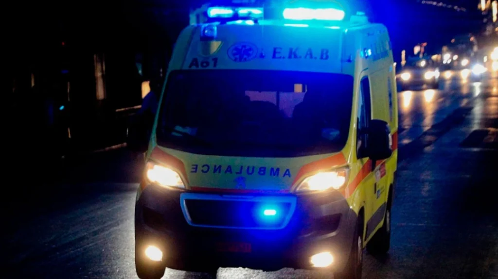 Άτομο σε αναπηρική καρέκλα μετά από τροχαίο ατύχημα στη Χαλκιδική