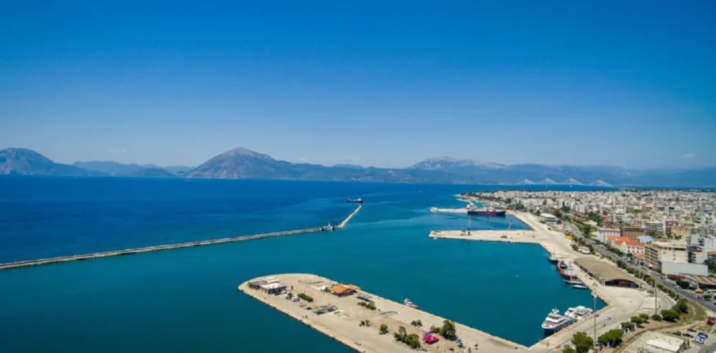 Πάτρα: Δικαιωμένο το Επιμελητήριο από την άφιξη του κρουαζιερόπλοιου «VidantaWorld’s Elegant» 6 Πάτρα: Δικαιωμένο το Επιμελητήριο από την άφιξη του κρουαζιερόπλοιου «VidantaWorld’s Elegant»