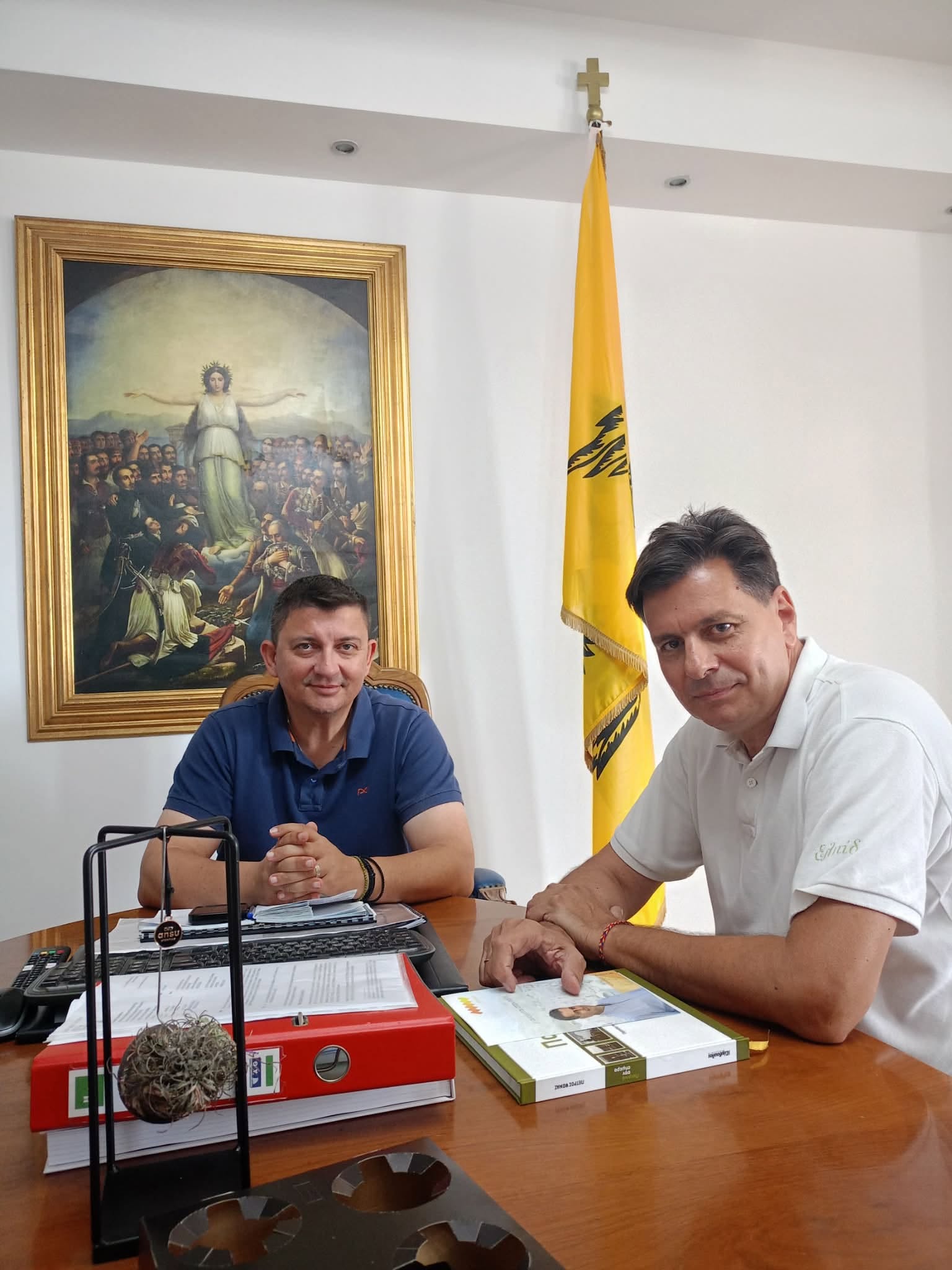 Πάτρα: Συνάντηση Ψωμά με τον δήμαρχο Ξηρομέρου για αυτοδιοίκηση και ανάπτυξη ΦΩΤΟ