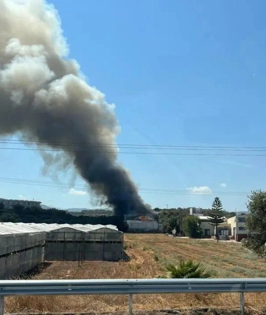 Πυρκαγιά σε θερμοκήπιο στο Ρέθυμνο