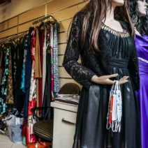 Πάτρα: Προσποιούνταν τους πελάτες και «άδειαζαν» τα ράφια