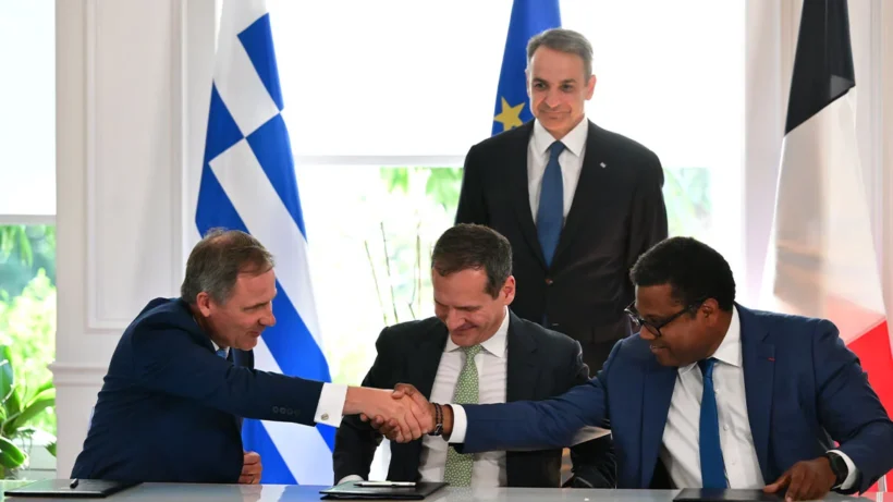 Υπεγράφη η συμφωνία για την ηλεκτρική διασύνδεση Ελλάδας - Κύπρου 4 Υπεγράφη η συμφωνία για την ηλεκτρική διασύνδεση Ελλάδας - Κύπρου