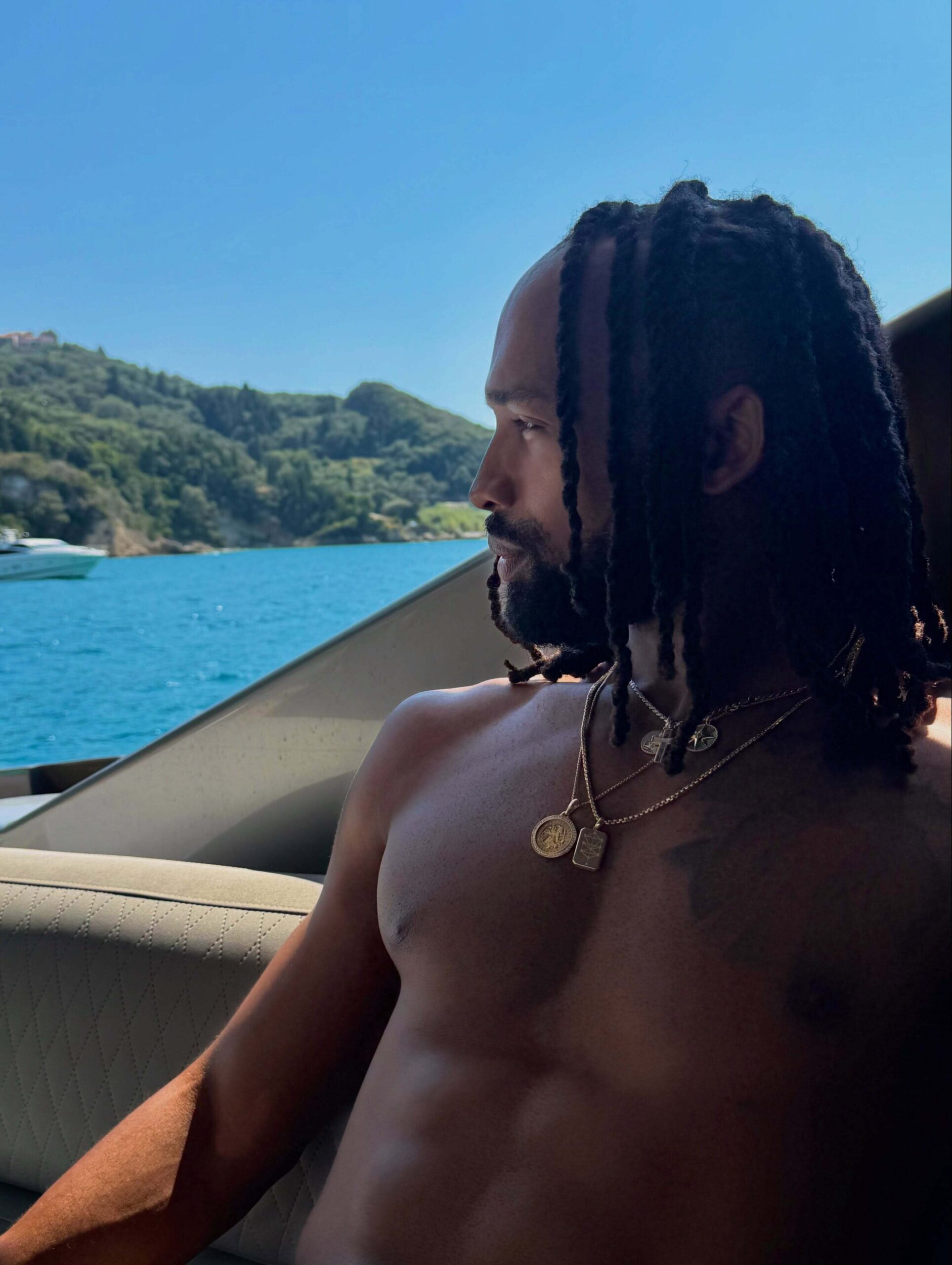 Madonna και Akeem Morris: Το καλοκαιρινό recap από την Ελλάδα και οι δύο ελληνικές λέξεις που έγιναν αφιέρωση ΦΩΤΟ