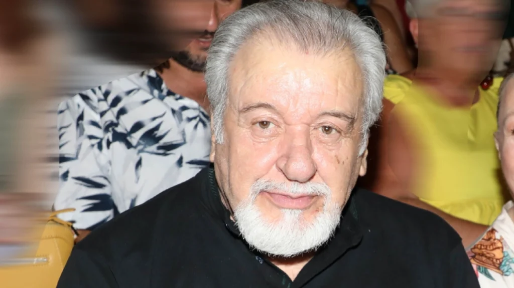 Tάσος Χαλκιάς: Το μήνυμα του μετά την καταστροφή του σπιτιού του στη φωτιά