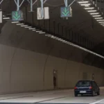 Πατρών-Κορίνθου: Τροχαίο ατύχημα σε τούνελ - Πλαγιομετωπική σύγκρουση οχημάτων