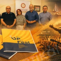 Σκηνή του UP 2026 στο Μόλο με τον Βασίλη Παπακωνσταντίνου, Ross Daly και το…