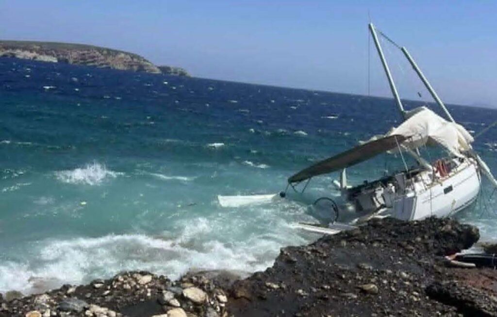 ΠΕΠΙΕΘ: Ο Γιώργος Βάλλης για την προσάραξη ιστιοφόρου στη Μουτσούνα Νάξου ΒΙΝΤΕΟ