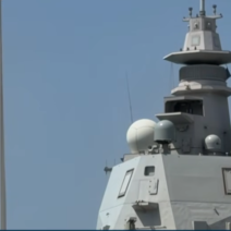 Πάτρα: Ιταλικό πολεμικό πλοίο 143 μ. τραβά τα βλέμματα στο Παλιό Λιμάνι ΒΙΝΤΕΟ 1 Πάτρα: Ιταλικό πολεμικό πλοίο 143 μ. τραβά τα βλέμματα στο Παλιό Λιμάνι ΒΙΝΤΕΟ