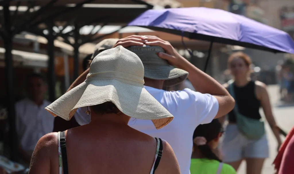 Αχαΐα: Προ των πυλών νέο κύμα καύσωνα - Πού θα φτάσει η θερμοκρασία