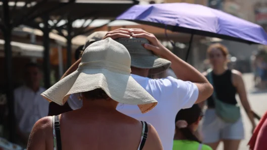 Αχαΐα: Προ των πυλών νέο κύμα καύσωνα - Πού θα φτάσει η θερμοκρασία