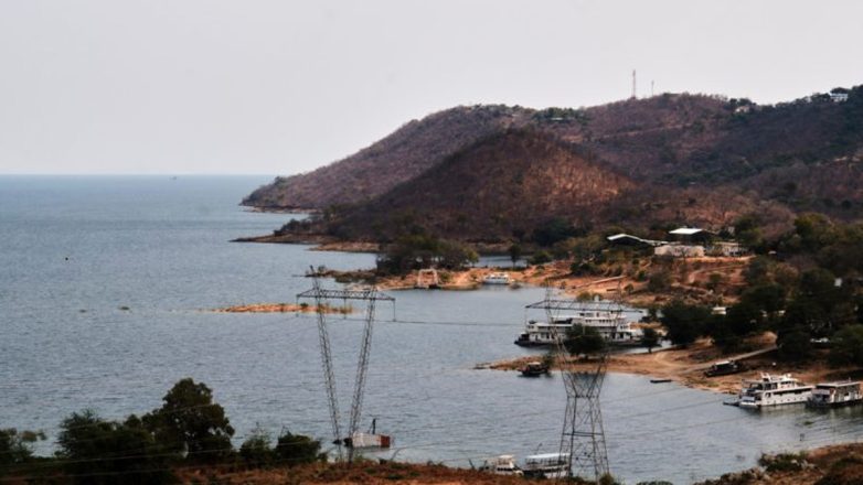 Ζιμπάμπουε: Δεκάδες νεκροί από ανατροπή πλοίου σε λίμνη