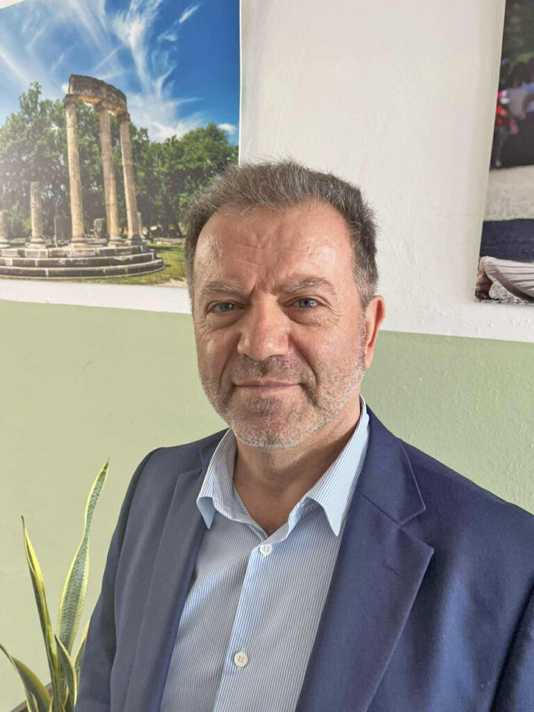 Πάτρα: Μαθήτρια κατά καθηγητή για σεξουαλική παρενόχληση – Η λεπτή γραμμή ανάμεσα στην προστασία παιδιών και την διαπόμπευση εκπαιδευτικών - Φορείς στο Patrapress 9 Πάτρα: Μαθήτρια κατά καθηγητή για σεξουαλική παρενόχληση – Η λεπτή γραμμή ανάμεσα στην προστασία παιδιών και την διαπόμπευση εκπαιδευτικών - Φορείς στο Patrapress