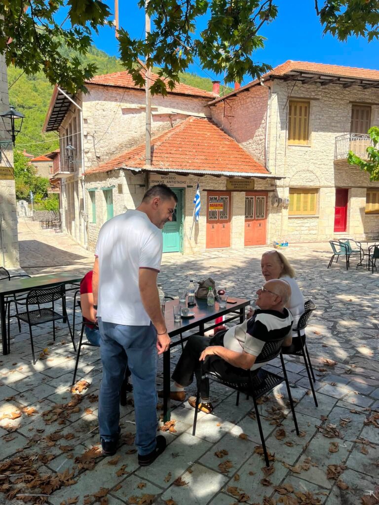Σπ. Σκιαδαρέσης: Περιοδεία στην ορεινή Ναυπακτία ΦΩΤΟ