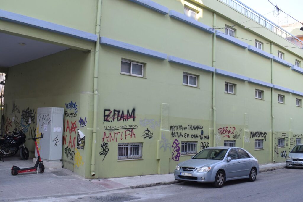 Πάτρα: Η «Κοινοτοπία» βάζει «χέρι» για την έλλειψη Δημοτικής Αστυνομίας - «Πόλη έρμαιο βανδαλισμών» ΦΩΤΟ