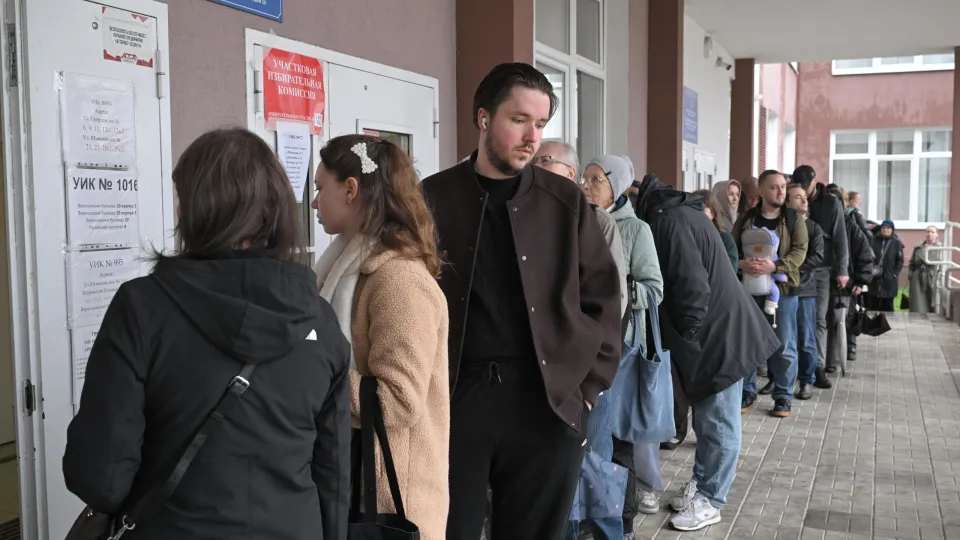 Ρωσία: Η προσέλευση στις βουλευτικές εκλογές ξεπέρασε τα επίπεδα από το 1993, 2016 και 2021 5 Ρωσία: Η προσέλευση στις βουλευτικές εκλογές ξεπέρασε τα επίπεδα από το 1993, 2016 και 2021