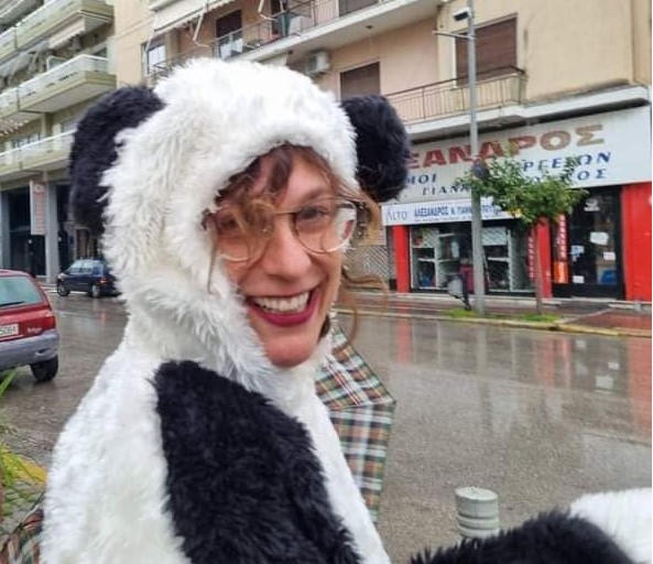 Παναγία Μπακούρου, νεκρή, σε κηδεία στην Πάτρα