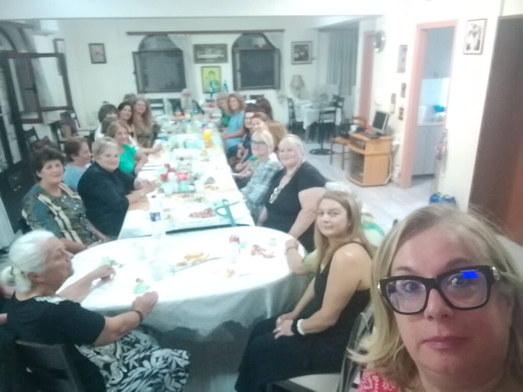 Πάτρα: Συνάντηση κυριων Φιλοπτώχου και Στέγης Αγάπη Ι.Ν. Αγίας Τριάδος ΦΩΤΟ 6 Πάτρα: Συνάντηση κυριων Φιλοπτώχου και Στέγης Αγάπη Ι.Ν. Αγίας Τριάδος ΦΩΤΟ