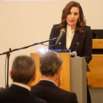Όλγα Κεφαλογιάννη στο άνοιγμα του ξενοδοχείου Mercure Patras Astir στην Πάτ…