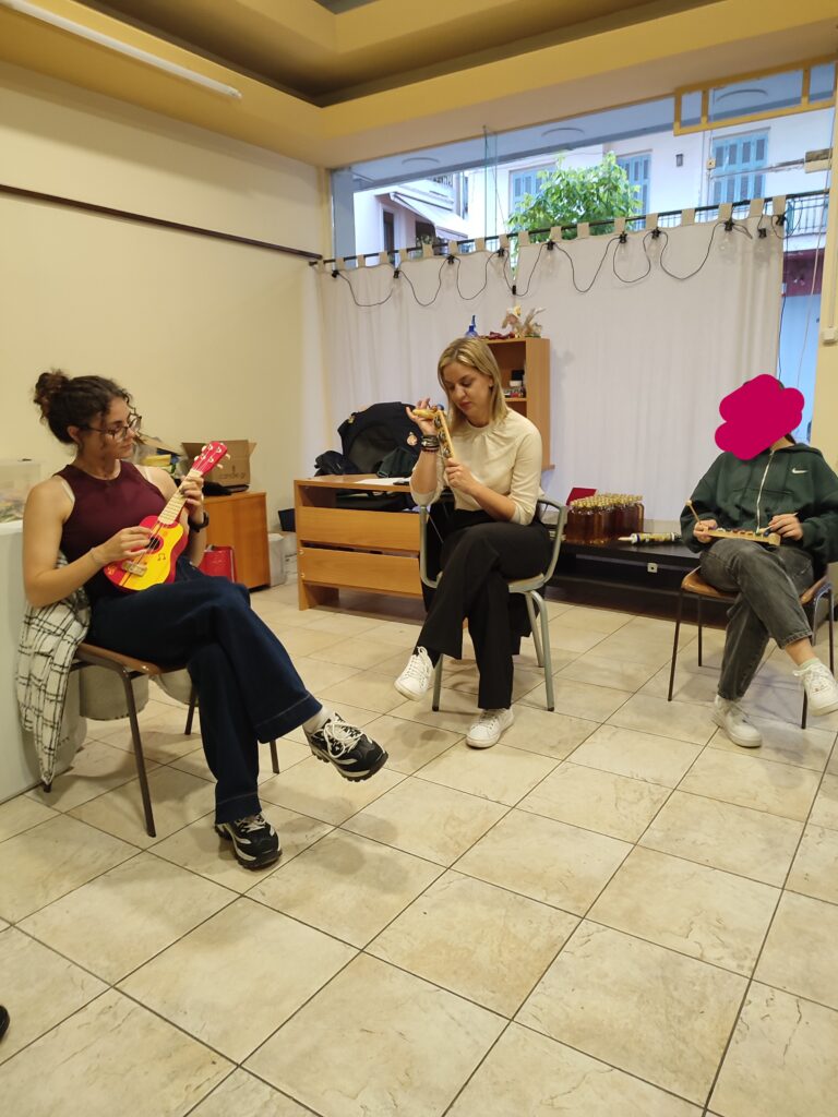 Γίνε εθελοντής στο «Φωτεινό Αστέρι» της Πάτρας ΦΩΤΟ
