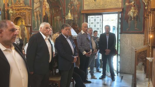 Αίγιο: Στον εορτασμό του Εμπορικού Συλλόγου ο Δημήτρης Παλούμπης ΦΩΤΟ 14 Αίγιο: Στον εορτασμό του Εμπορικού Συλλόγου ο Δημήτρης Παλούμπης ΦΩΤΟ