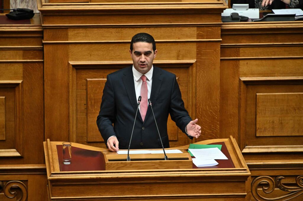«Στο ΠΑΣΟΚ μας ενδιαφέρει να κλείσουμε την ψαλίδα με τη Νέα Δημοκρατία»