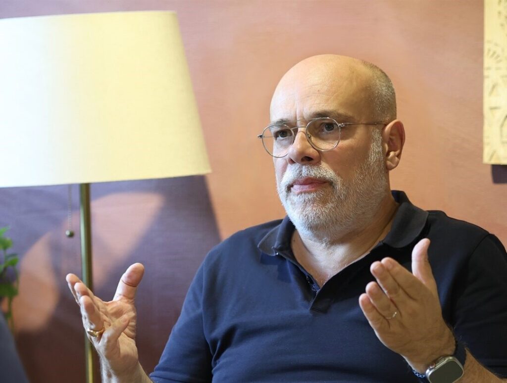 Πάτρα: Τεχνητή Νοημοσύνη και Γλωσσολογία - Οι νέες προοπτικές και οι προκλήσεις της εποχής - Ο καθηγητής του Πανεπιστημίου Γ. Ξυδόπουλος στο Patrapress