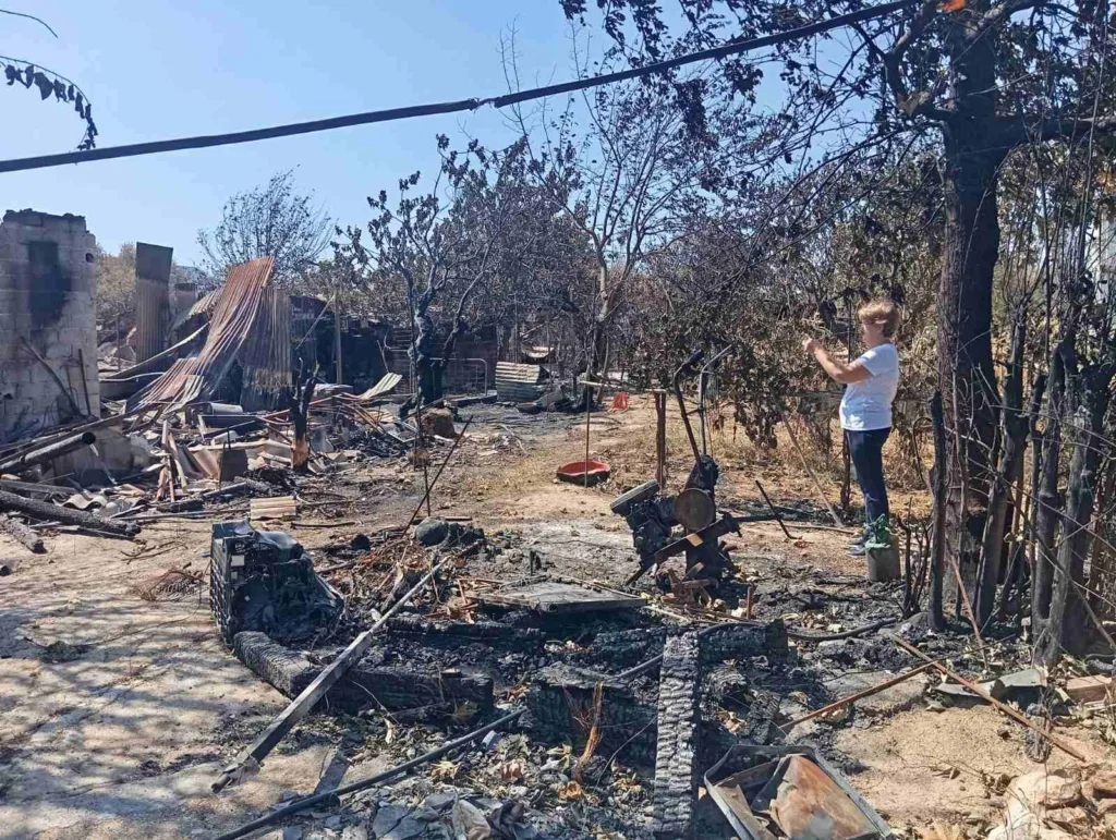 Αχαΐα: Συναγερμός για τον κίνδυνο πλημμυρών στα νέα καμένα - Στο «κόκκινο» Αχαγιά και Αιγιάλεια - «Καμπανάκια» αρμοδίων στο Patrapress