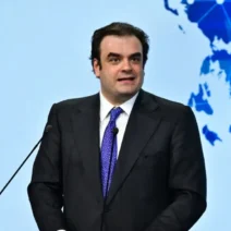 Πιερρακάκης: Η Ελλάδα αναβαθμίζεται όταν οι αγορές δοκιμάζονται 1 Πιερρακάκης: Η Ελλάδα αναβαθμίζεται όταν οι αγορές δοκιμάζονται