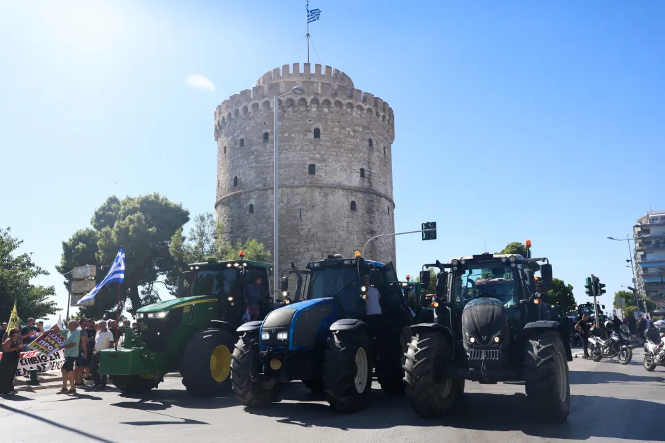Θεσσαλονίκη: Αγροτικό συλλαλητήριο για πρώτη φορά εν μέσω ΔΕΘ