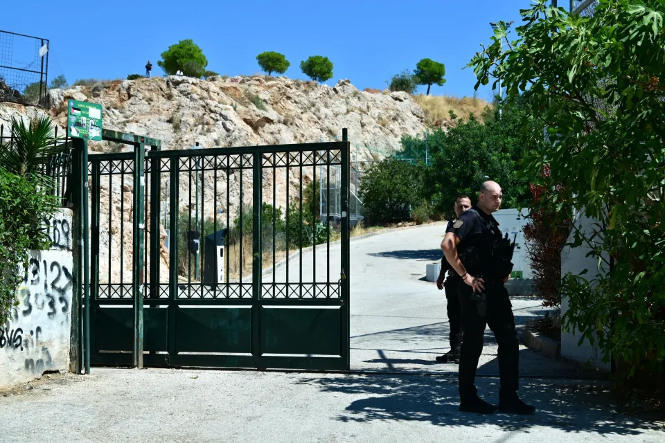 Κυψέλη: «Κλειδί» η εξέταση του ανθρωπολόγου για τα ανθρώπινα οστά που βρέθηκαν σε χωράφι 5 Κυψέλη: «Κλειδί» η εξέταση του ανθρωπολόγου για τα ανθρώπινα οστά που βρέθηκαν σε χωράφι