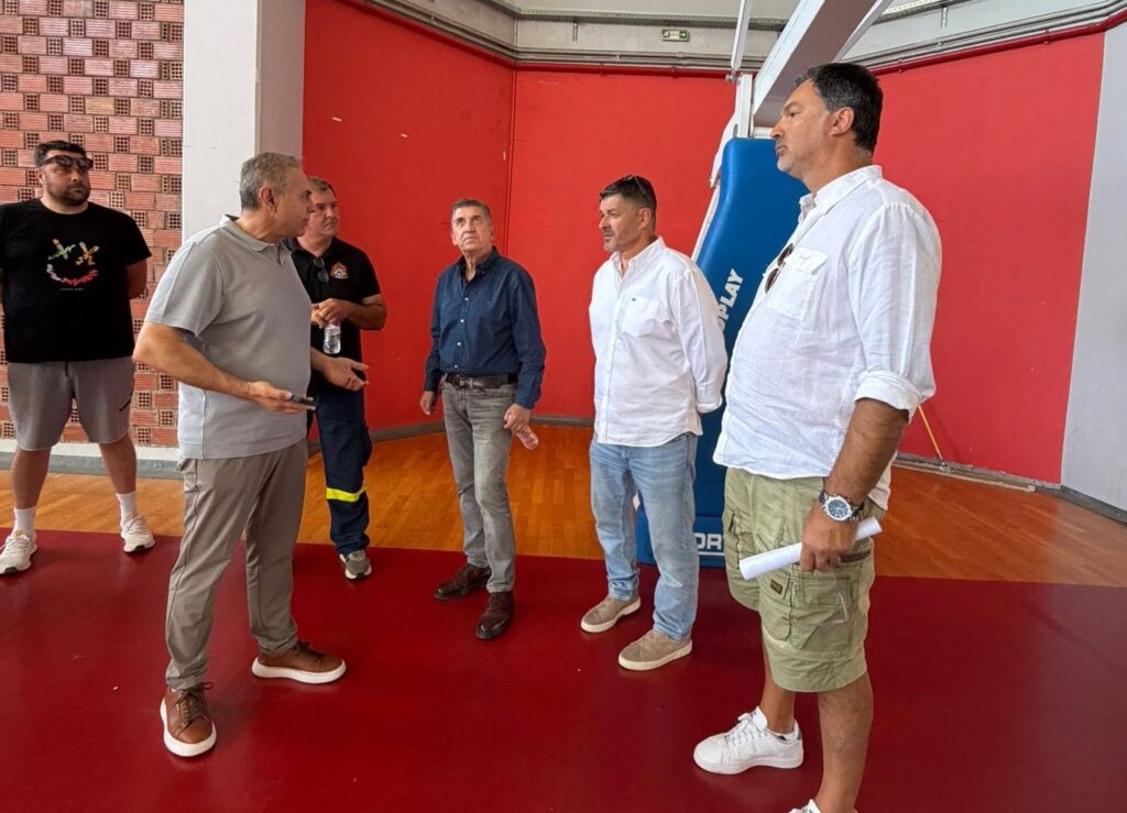 Κάτω Αχαΐα: Αυτοψία του Γρηγόρη Αλεξόπουλου στο ανακαινισμένο Κλειστό Γυμναστήριο ΒΙΝΤΕΟ