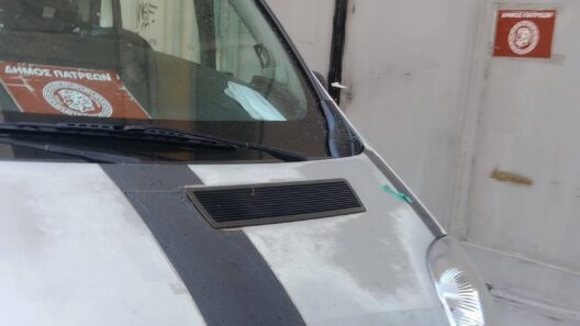 Πάτρα: Δημοτικό όχημα χωρίς πινακίδες σε θέση ελεγχόμενης στάθμευσης – «Ποιος ελέγχει ποιον;» ΦΩΤΟ 12 Πάτρα: Δημοτικό όχημα χωρίς πινακίδες σε θέση ελεγχόμενης στάθμευσης – «Ποιος ελέγχει ποιον;» ΦΩΤΟ